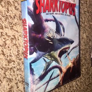 Sharktopus dvd